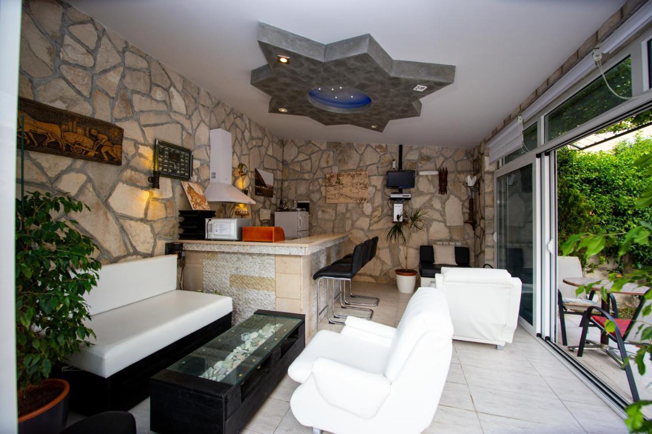 Mejic Apartman *