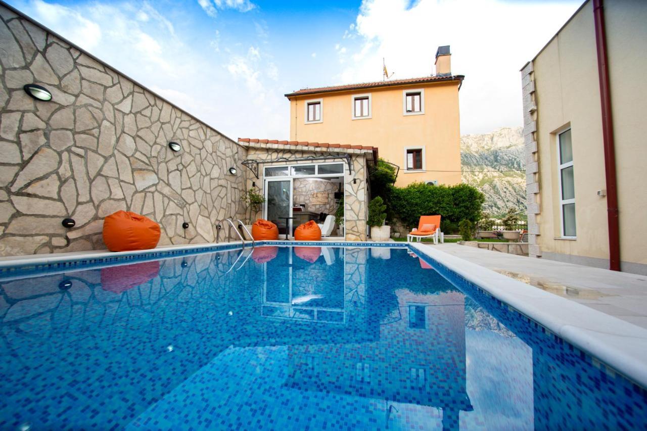 Mejic * Kotor